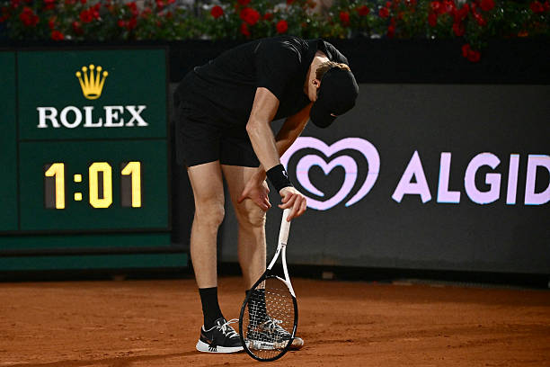 Jannik Sinner during his match against Medvedev at the ATP Rome 2026.