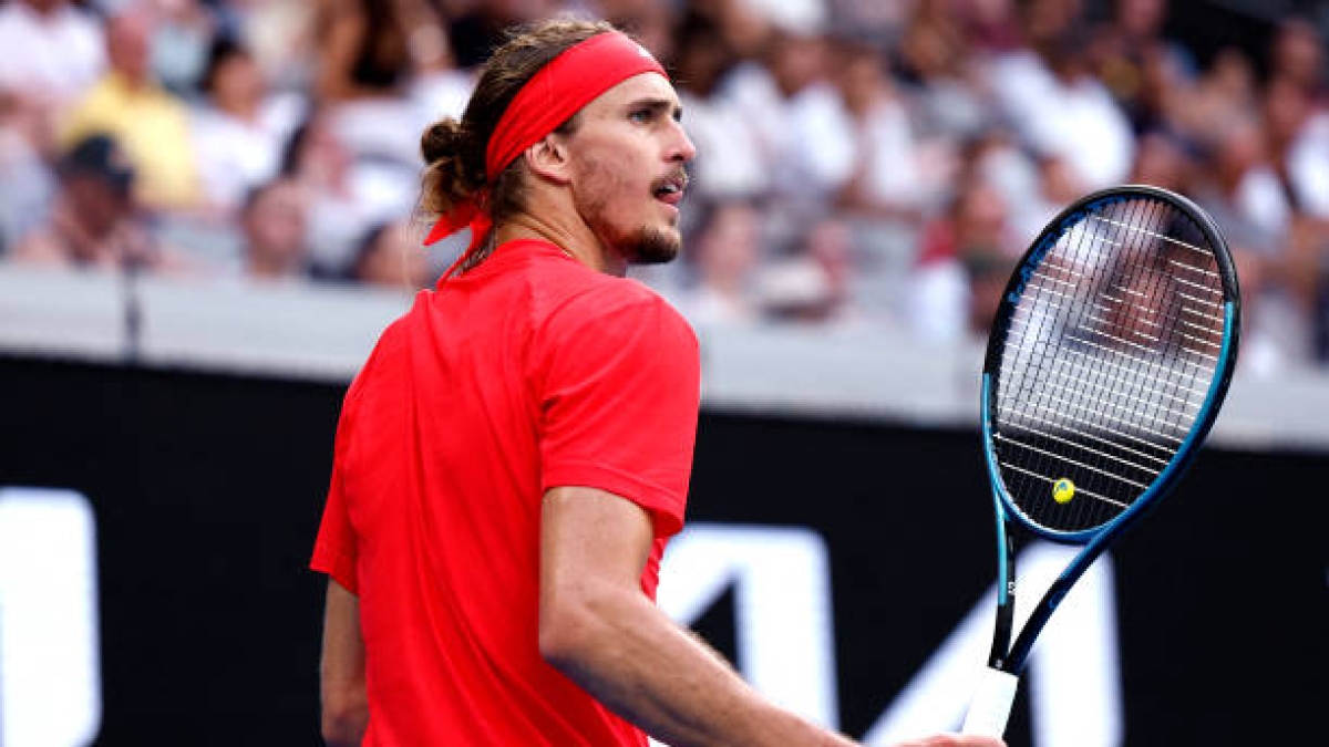 Alexander Zverev avanza en el Open de Australia 2025. Foto: Getty