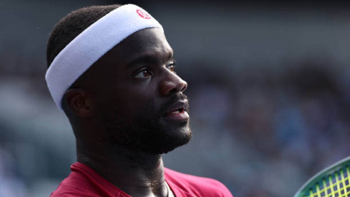 Tiafoe, eliminado del Open de Australia 2025 por un gran Marozsan. Foto: Getty