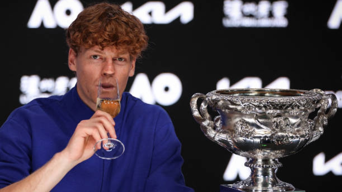 Jannik Sinner celebra su victoria en el Open de Australia 2025. Fuente: Getty