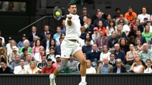 Horario y dónde ver hoy en TV y online a Novak Djokovic ante Holger Rune en cuarta ronda de Wimbledon 2024